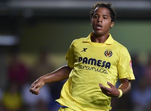 El jugador del Villarreal, Giovani Dos Santos, durante un partido con el Villarreal